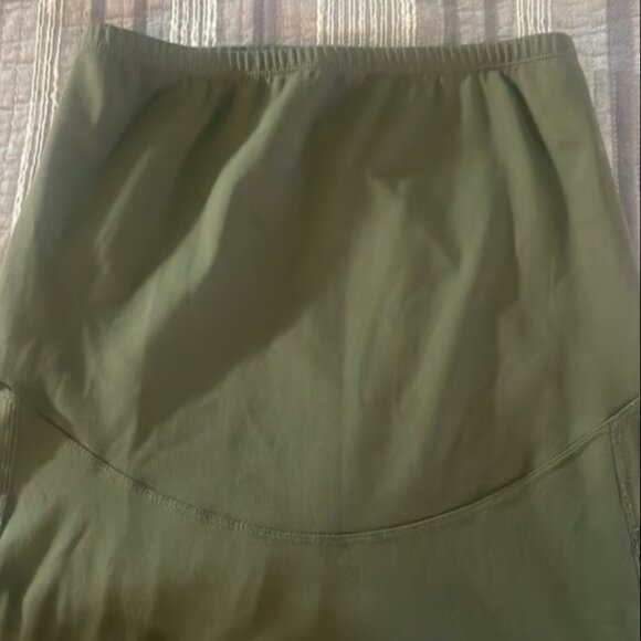 Poshdivah Olive Green Maternity Leggings Size Med EUC #M-030 - Picture 1 of 4